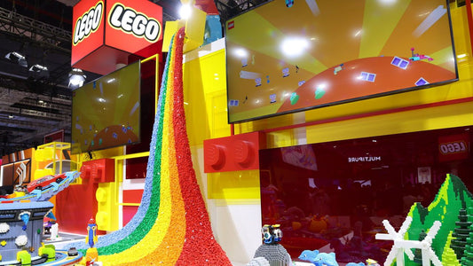 Are LEGO Displays Glued Together? - brickzonehub