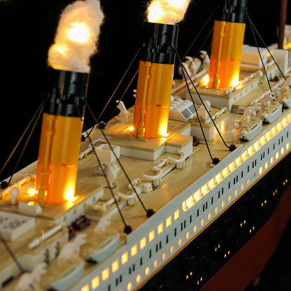 Premium-Wanddisplay kompatibel mit LEGO® Technic™ McLaren F1 42141 Stil D