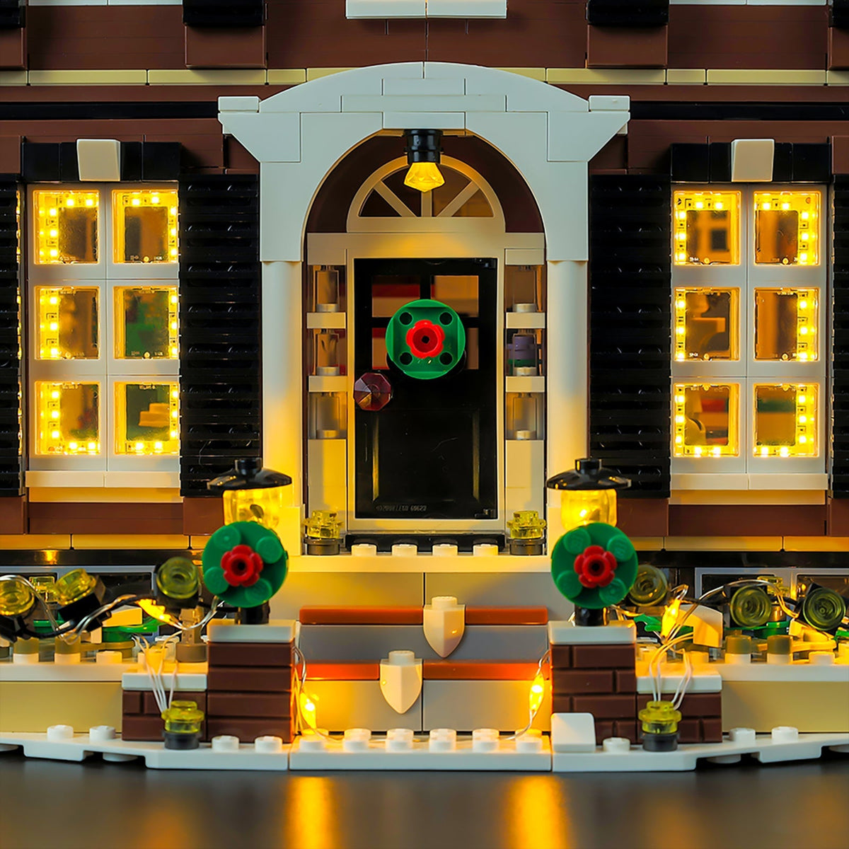 Light Kit Compatible with LEGO® Ideas Home Alone Set 21330 — product image 4