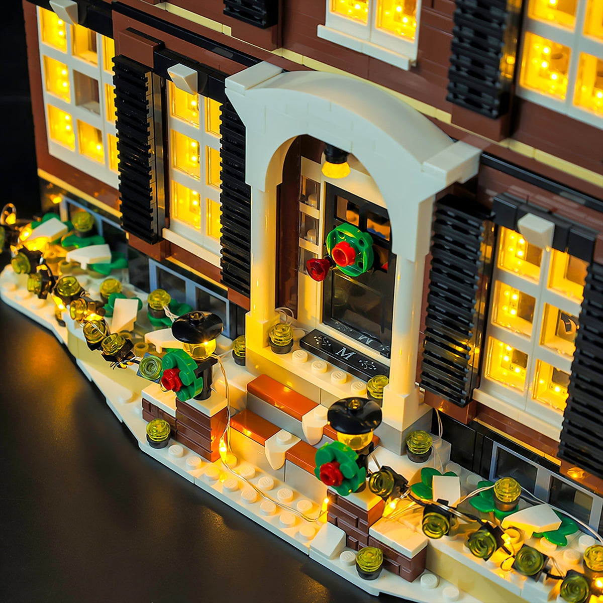Light Kit Compatible with LEGO® Ideas Home Alone Set 21330 — product image 6