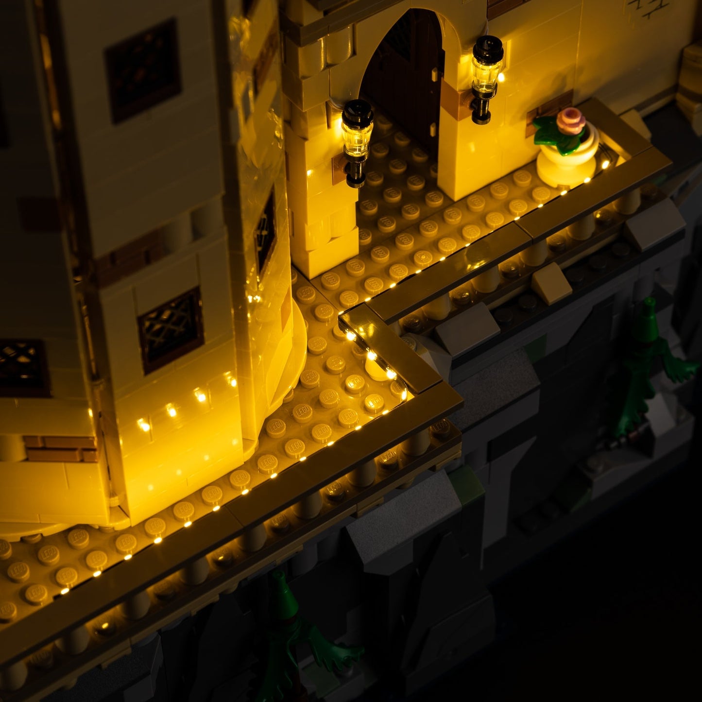LED Light Kit for LEGO® Harry Potter™ Hogwarts™ Main Tower 76454