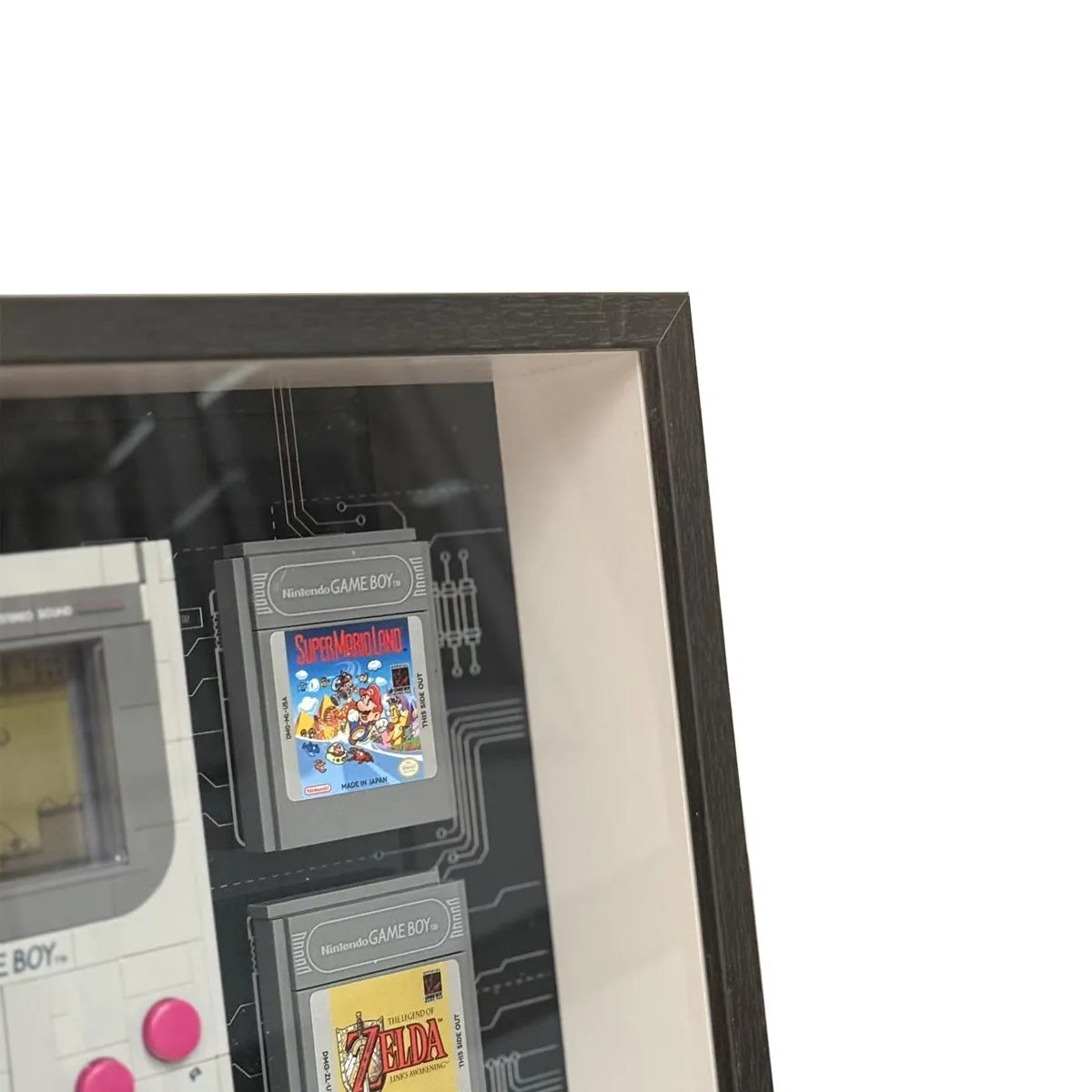 Wandmontierter Displayrahmen für Game Boy-Konsole und -Kassetten 72046 