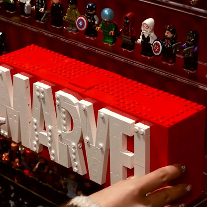 124 LEGO® Marvel Minifigures Wall Display Case